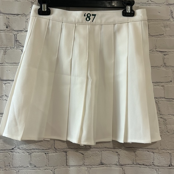 Mayfair Club White Tennis Skirt SZ M/L - Picture 4 of 10
